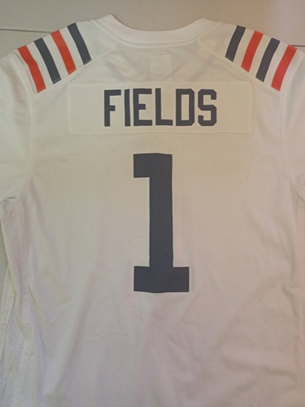 Nike Justin Fields Chicago Bears NFL Football Jersey Adult Medium White